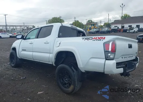 2022 Toyota Tacoma Trd Sport from USA, damaged, VIN 3TYCZ5AN5NT091043